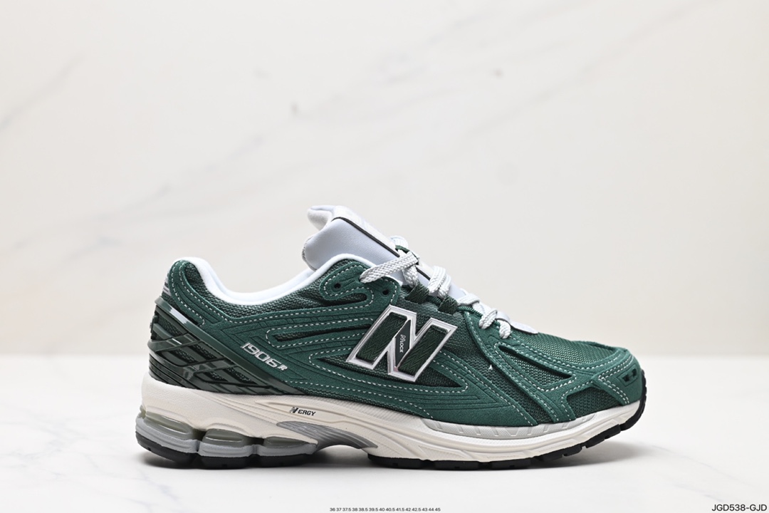 New Balance Shoes Sneakers Vintage