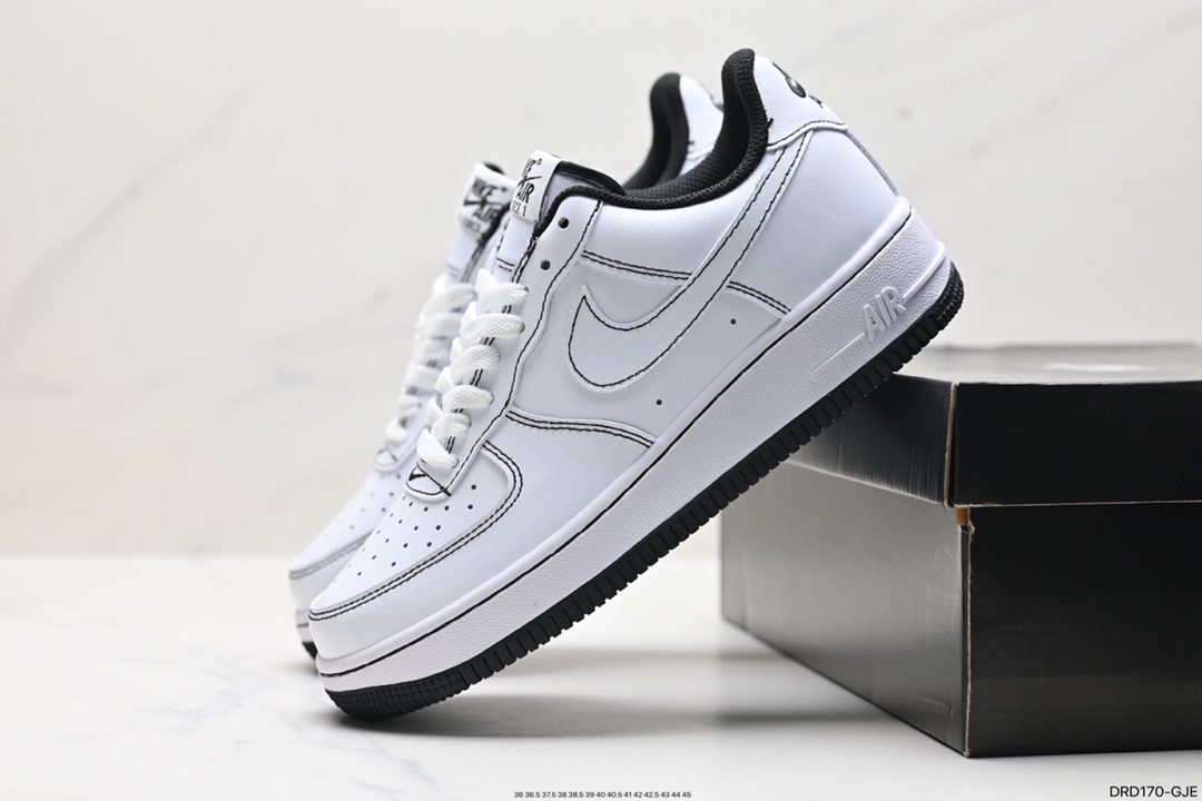 🈴️💰155
真标✅耐克Nike Air Force 1 Low  空军一号低帮百搭休闲运动板鞋。柔软、弹性十足的缓震性能和出色的中底设计，横跨复古与现代的外型结合，造就出风靡全球三十多年的Force 1。
货号:CW2288-111
尺码:36 36.5 37.5 38 38.5 39 40 40.5 41 42 42.5 43 44 45
ID:DRD170-GJE