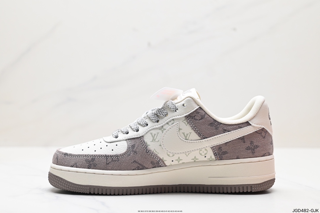 180 Nike Air Force 1 Low 07 DH7566-200