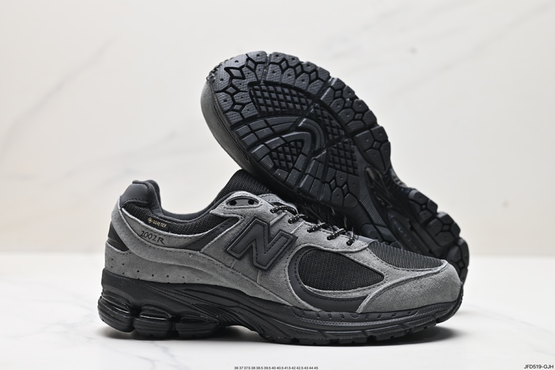 170 新百伦New Balance 2002R GORE-TEX”Grey”系列低帮慢跑鞋“联名鼠灰黑”M2002RXZ