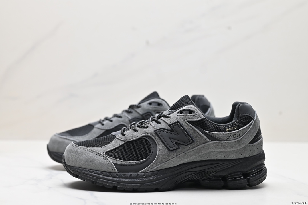 170 新百伦New Balance 2002R GORE-TEX”Grey”系列低帮慢跑鞋“联名鼠灰黑”M2002RXZ