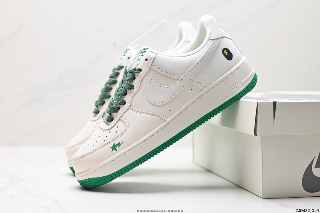 240 Nike Air Force 1 Low 07 FG6688-102