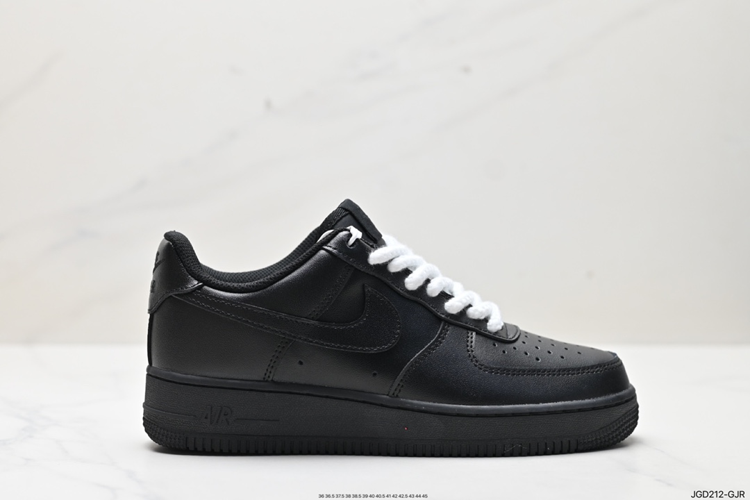 Air Jordan Force 1 Scarpe Air Jordan Top bassi