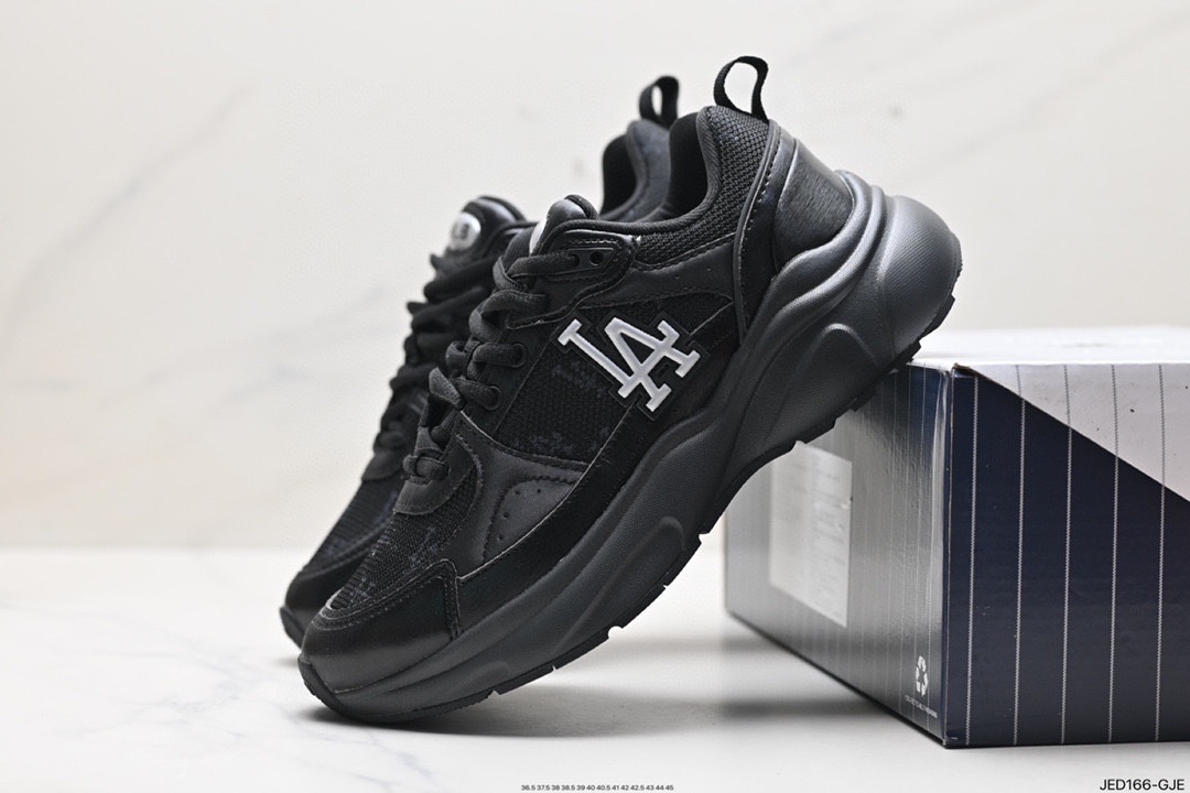 Korea Limited Release NY Yankees Limited x MLB Big Ball Chunky Mesh Thick-soled Daddy Jogging Shoes ”Mesh Ivory White Black NY Print” 3ARNFSB4N
