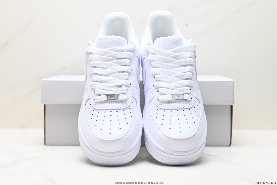 180 Nike Air Force 1 Low 07