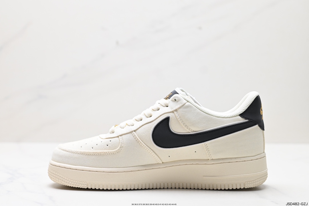 200  AIR FORCE 1‘07 LV8 MN56961-809