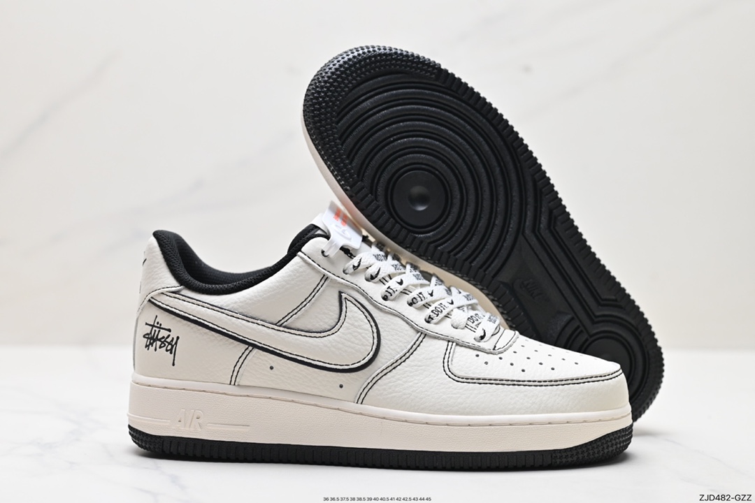 240 Nike Air Force 1 Low 07 UN1635-702