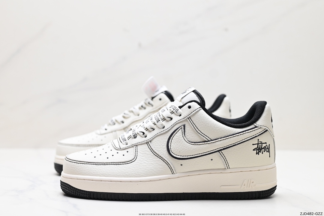 240 Nike Air Force 1 Low 07 UN1635-702