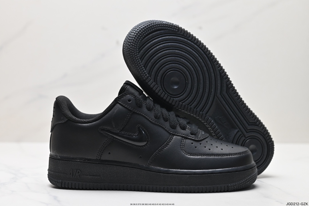 180 Nike Air Force 1 Low 07 FZ4617-001