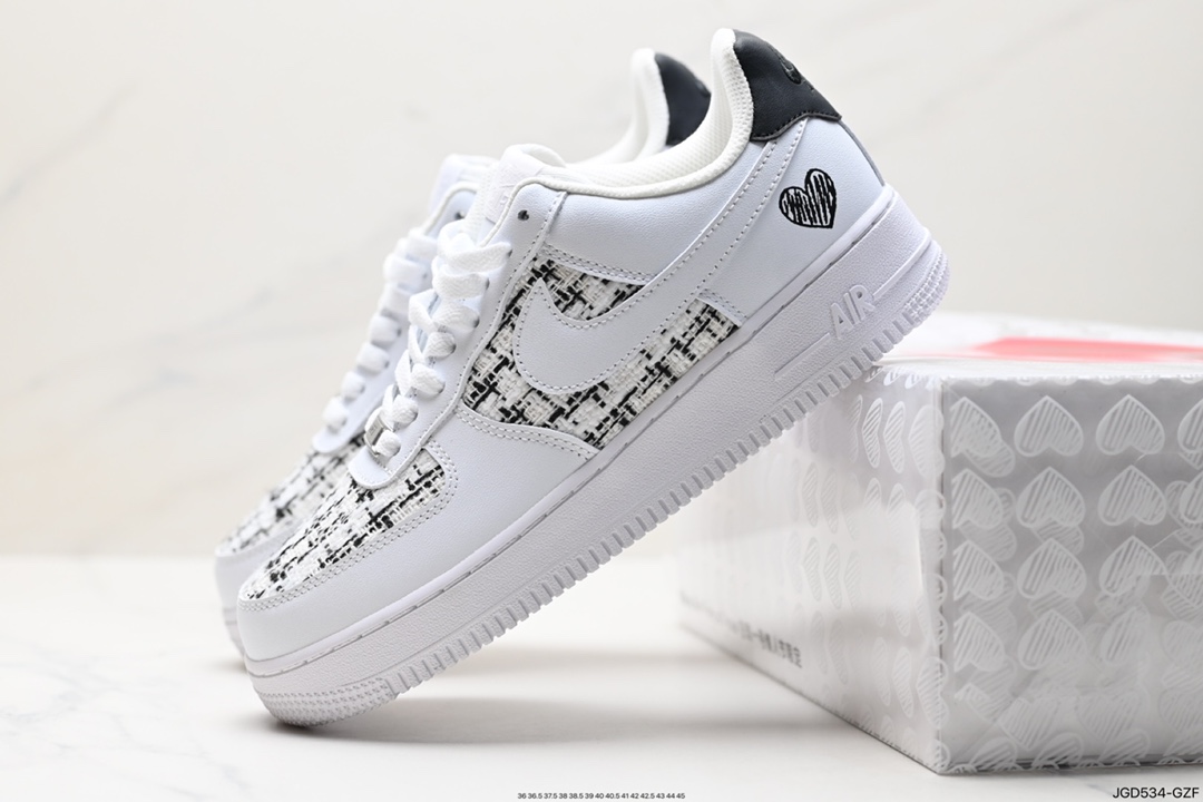 180 Nike Air Force 1 Low 07 DD8959-112