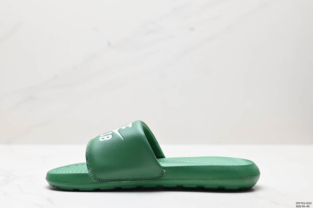 75 耐克NIKE VICTORI ONE SLIDE 拖鞋 夏季潮款沙滩拖 DR2018-001