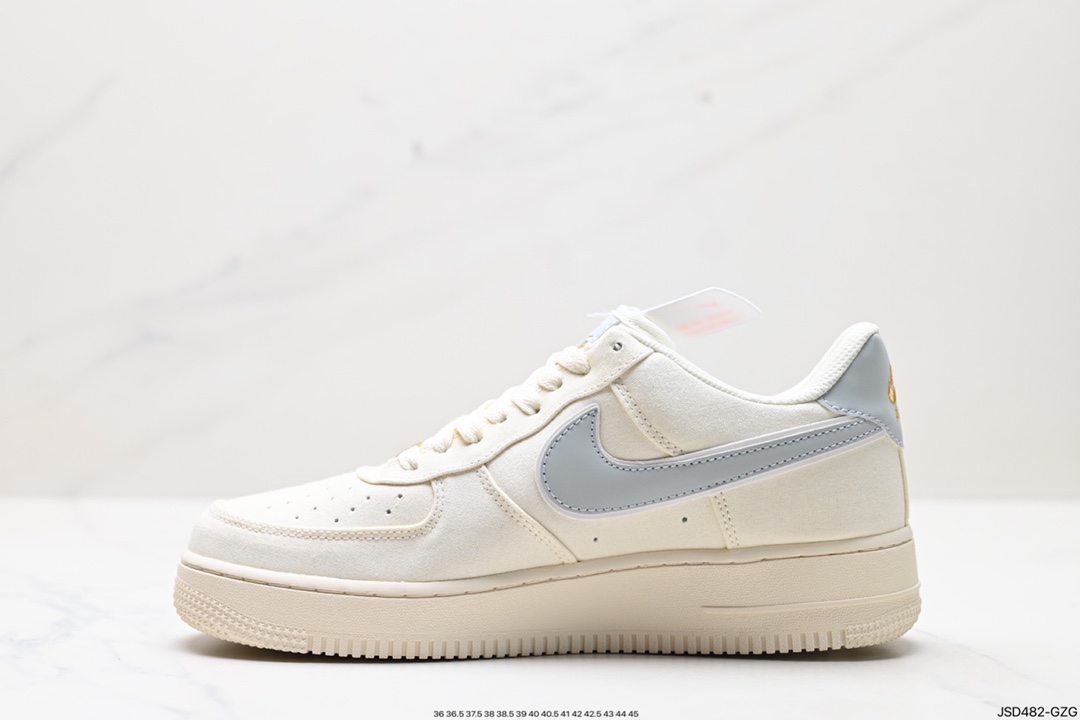 200 Nike Air Force 1 Low 07 MN5696-009