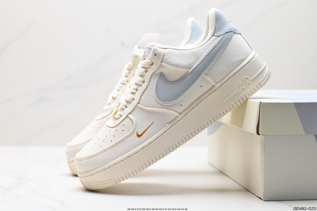 200 Nike Air Force 1 Low 07 MN5696-009