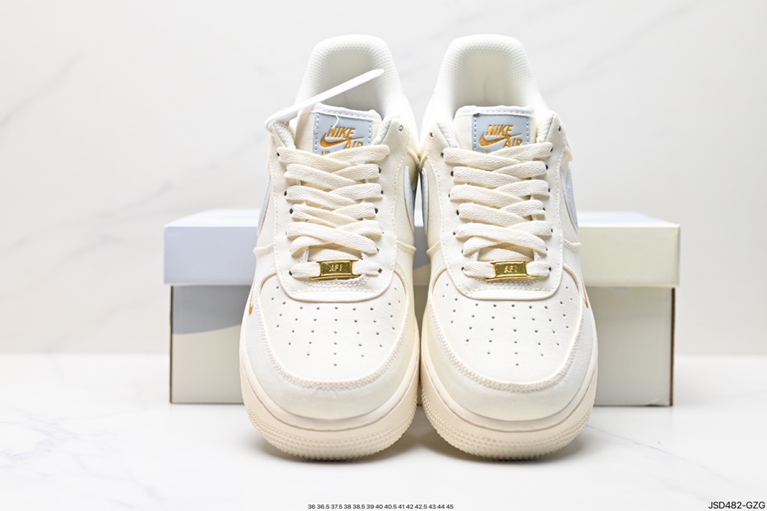 200 Nike Air Force 1 Low 07 MN5696-009