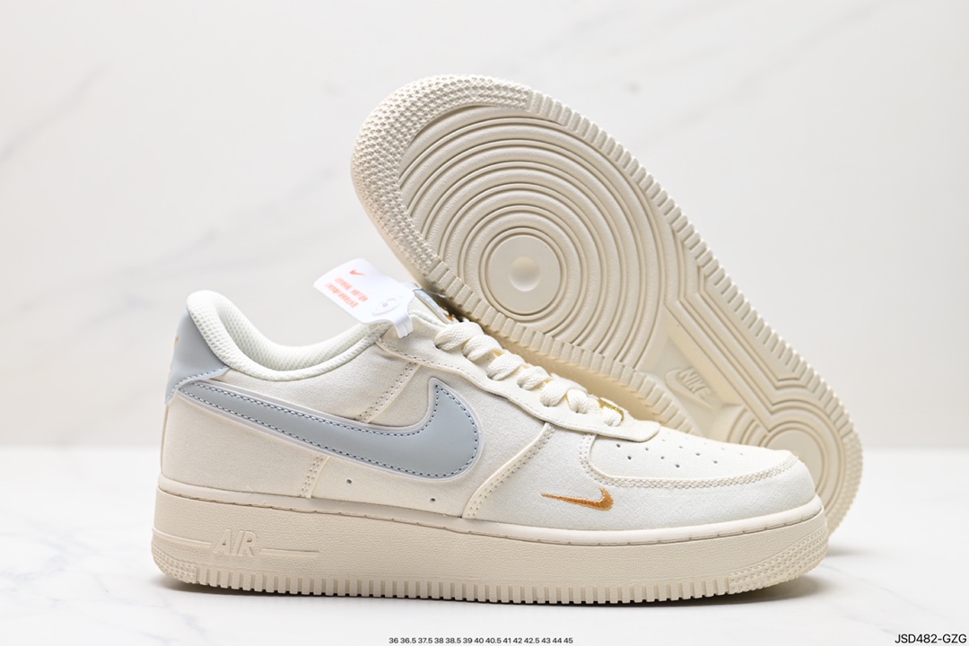 200 Nike Air Force 1 Low 07 MN5696-009