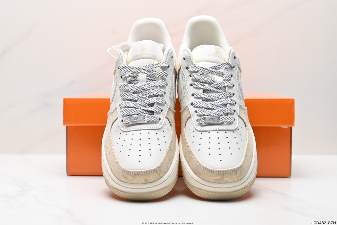 180 Nike Air Force 1 Low 07 DD8686-300