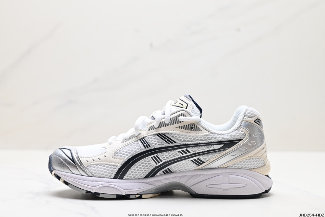 190 ASICS/亚瑟士 透气网眼鞋面配合部分合成革材质 1202A056-109