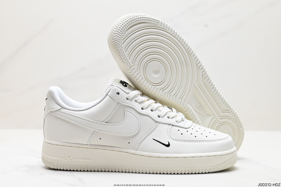 180 Nike Air Force 1 Low 07 HF1058-103