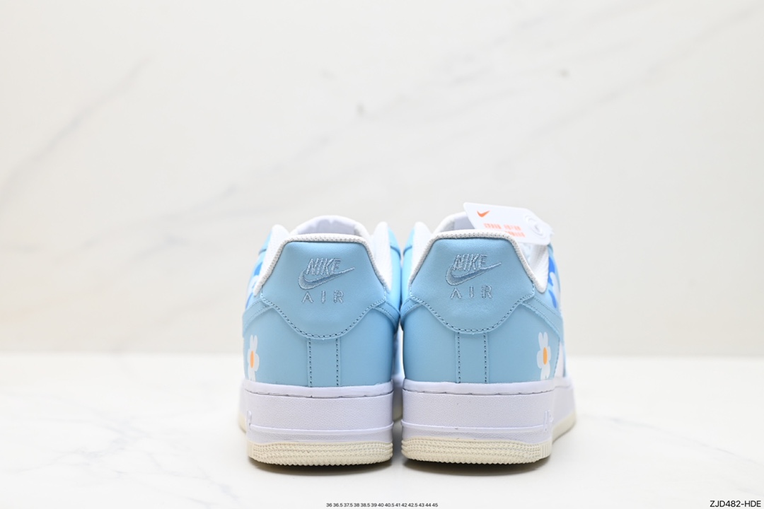 240 Nike Air Force 1 Low 07 CW2288-661