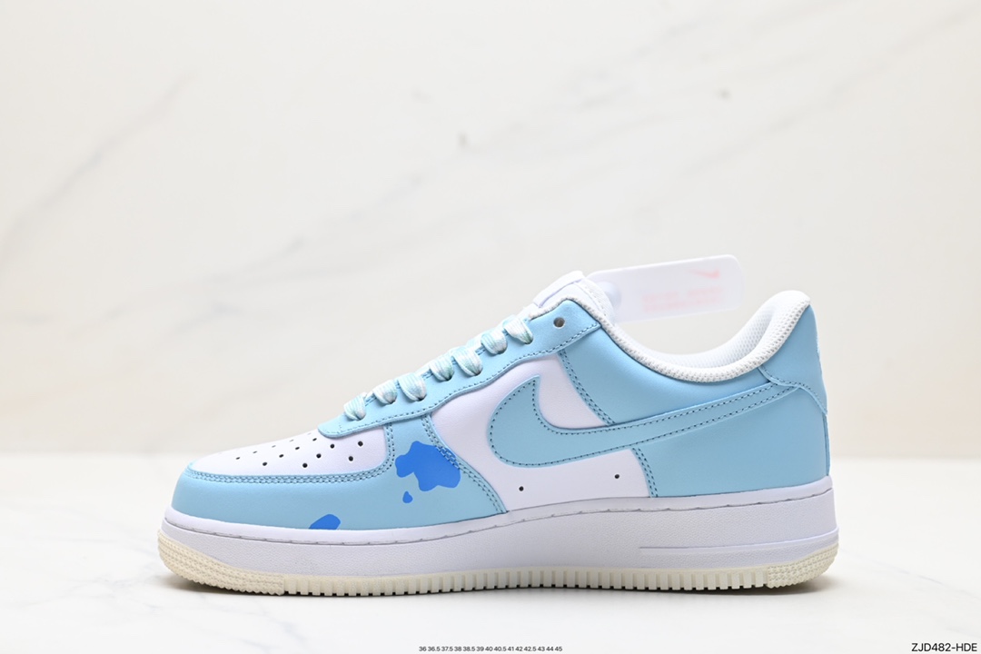 240 Nike Air Force 1 Low 07 CW2288-661