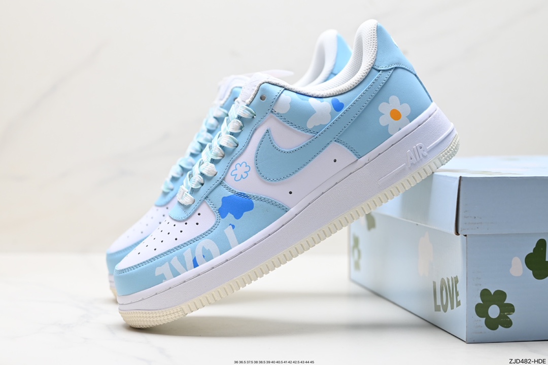 240 Nike Air Force 1 Low 07 CW2288-661