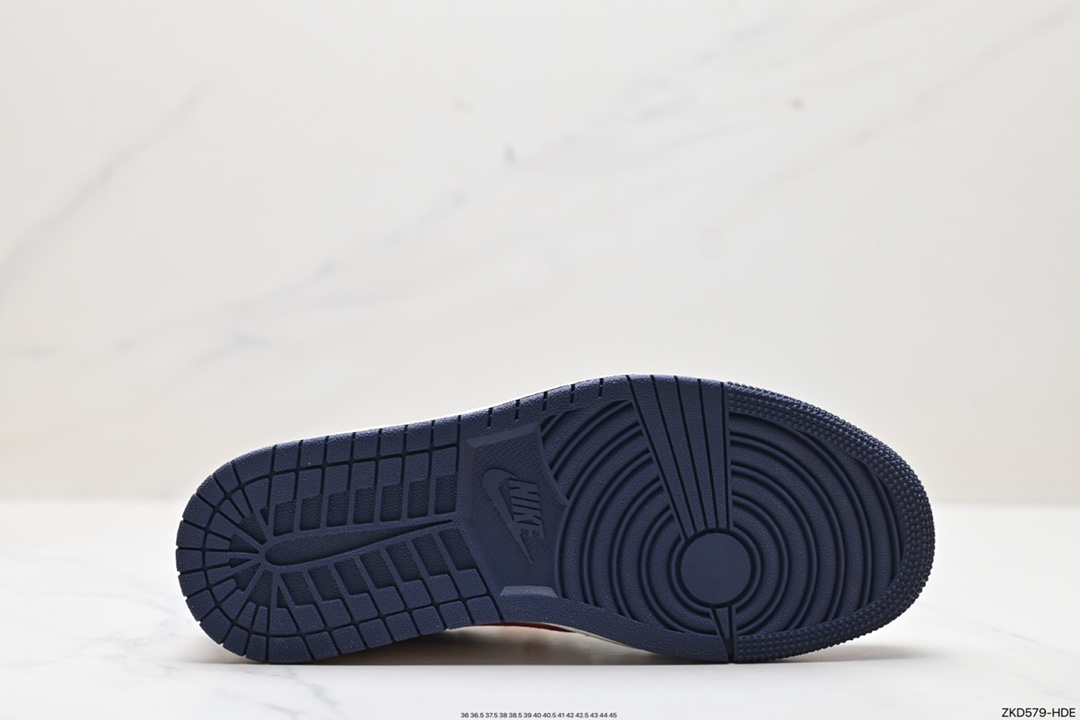 270 Travis Scott x Fragment Design x Jordan Air Jordan 1 Low OG SP AJ1 乔1 LV联名低帮文化休闲板鞋 YQ2088-670