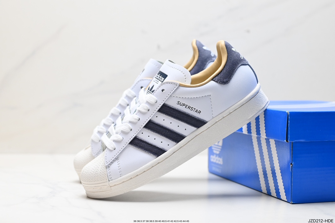 140 贝壳头阿迪达斯Adidas三叶草 Originals Superstar 贝壳头系列低帮板鞋 IE2931