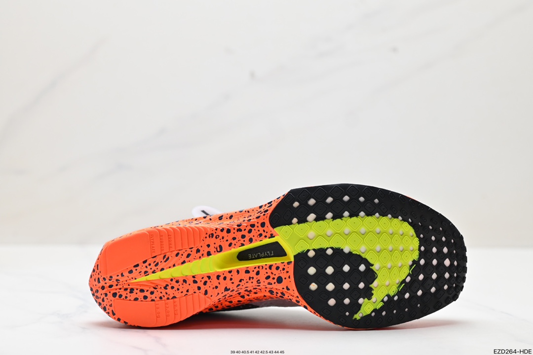 360 NIKE ZoomX Vaporfly NEXT% 3 马拉松 泡棉超轻缓震运动慢跑鞋FV2305-900