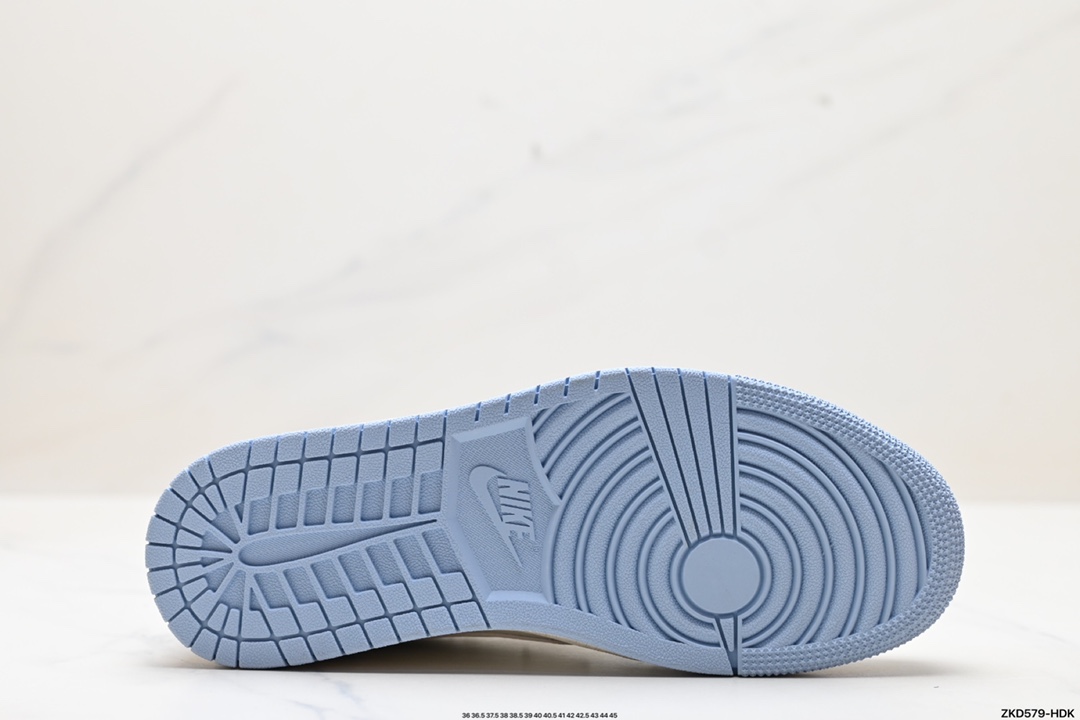 270 Travis Scott x Fragment Design x Jordan Air Jordan 1 Low OG SP AJ1 乔1 LV联名低帮文化休闲板鞋 LJ5188-003