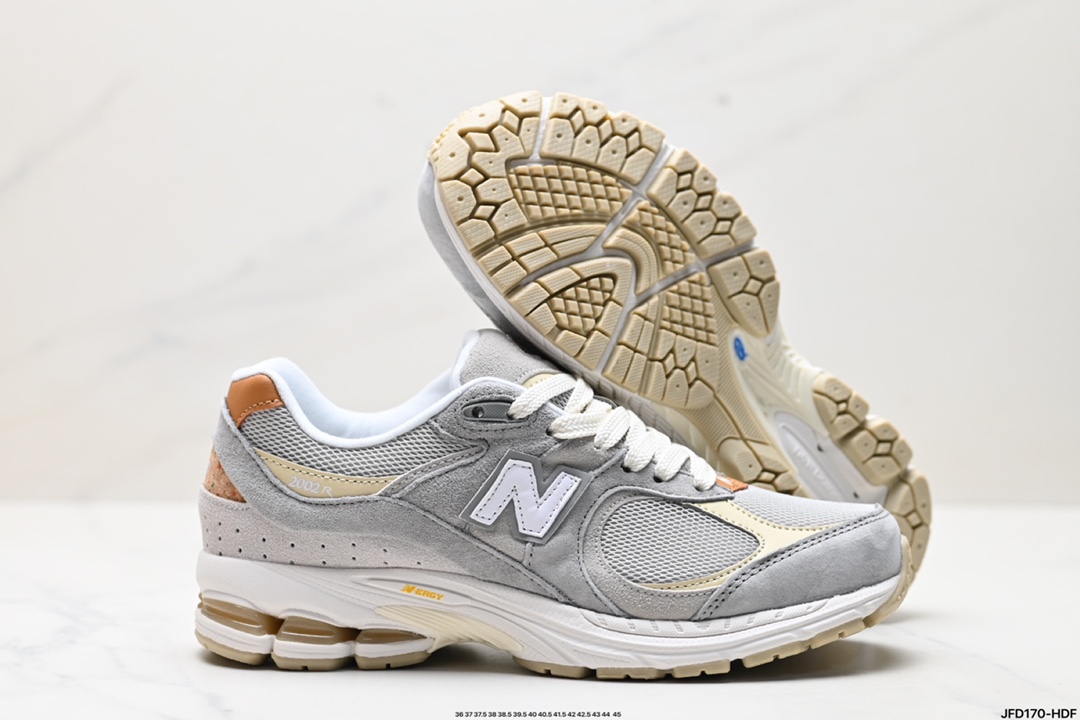 170 新百伦New Balance 2002R GORE-TEX”Grey”系列低帮慢跑鞋“联名鼠灰黑”M2002RXY