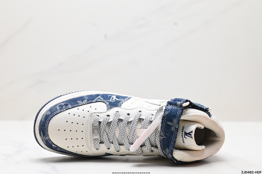 240 Nike Air Force 1 Low 07 DQ7688-200