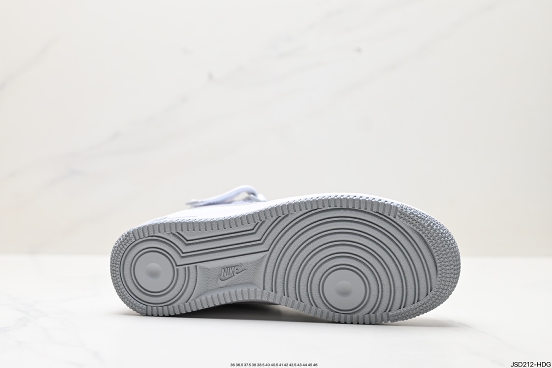Nike Air Force 1 Low 07 DV0806-100
