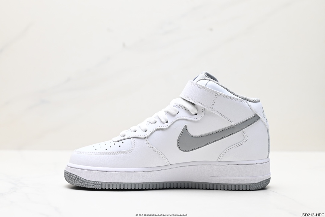 Nike Air Force 1 Low 07 DV0806-100