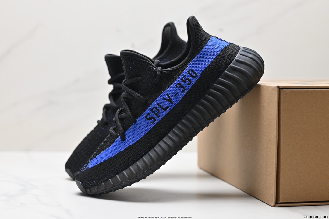 阿迪达斯Adidas Yeezy Boost 350V2 椰子 镂空呼吸网纱材质慢跑鞋  FX4349