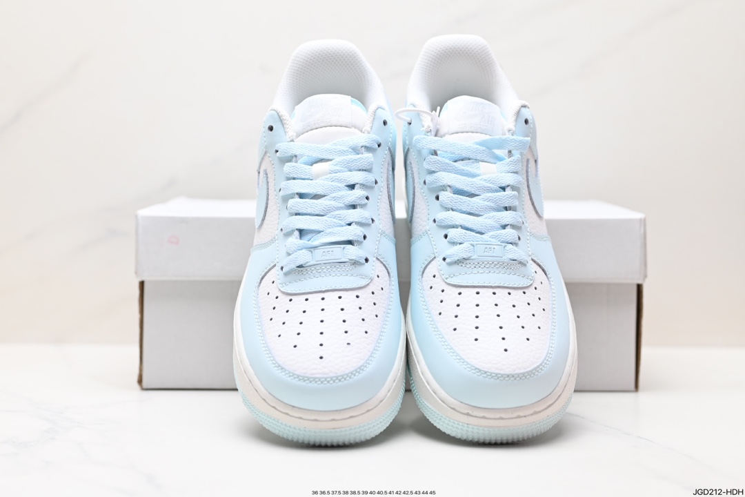 Nike Air Force 1 Low 07  HF5385-400