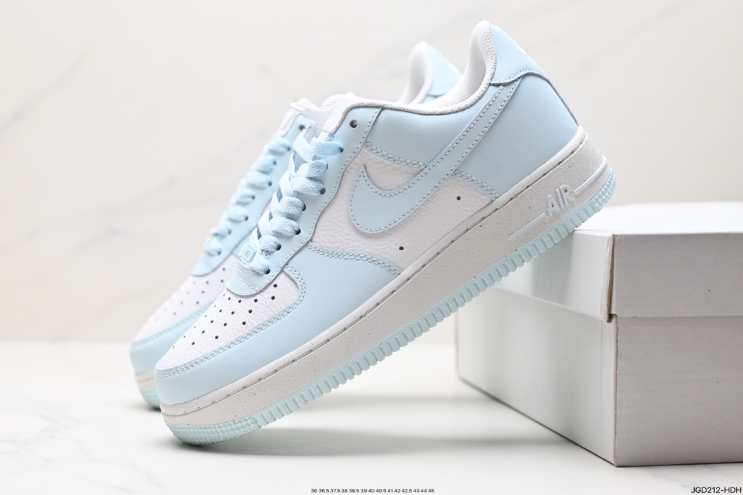 Nike Air Force 1 Low 07  HF5385-400