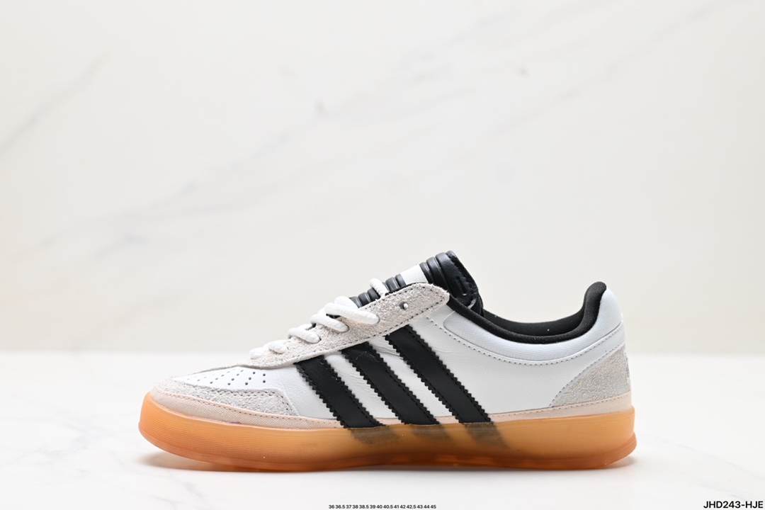 阿迪达斯Adidas Originals Bunny Gazelle Indoor 三叶草复古防滑耐磨低帮板鞋  IF9735