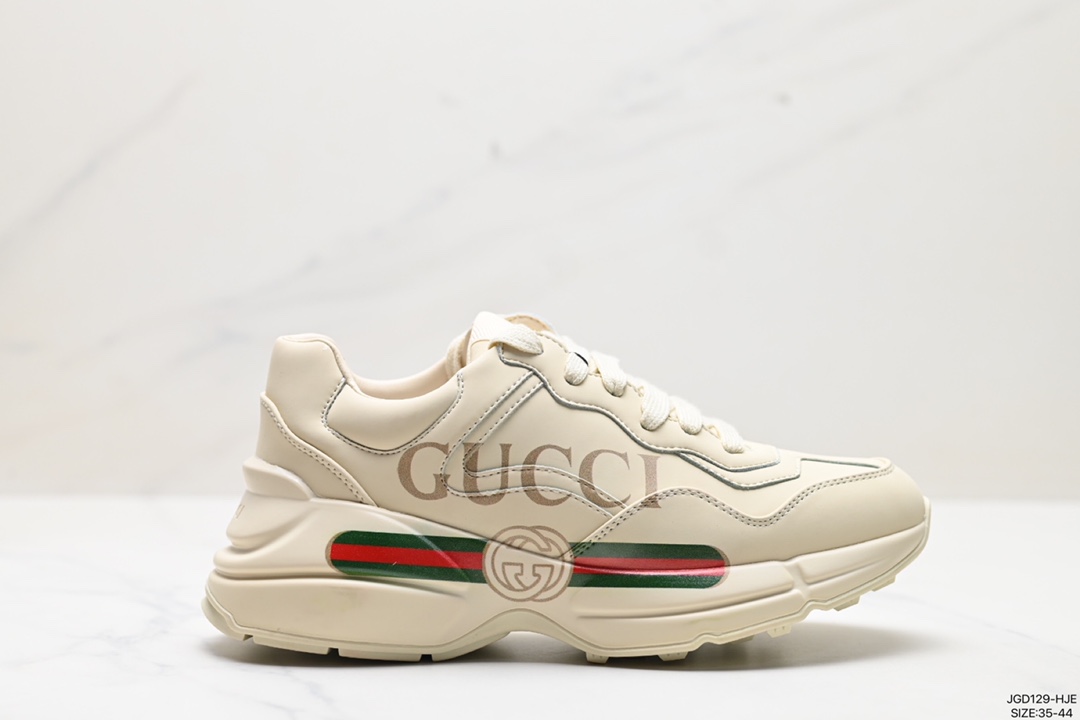 Trova la replica
 Gucci Scarpe Sneaker Stampa Vintage Pantaloni da tuta