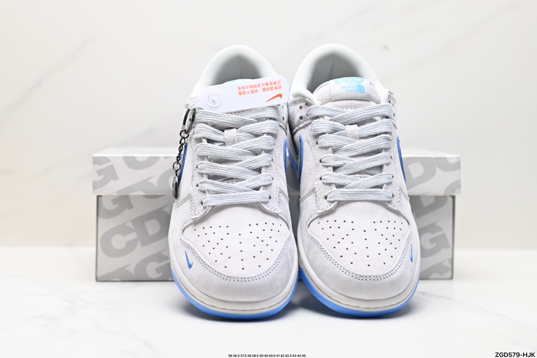 NK Dunk Low Retro “DIY高端定制” 低帮休闲运动板鞋  DQ1098-370