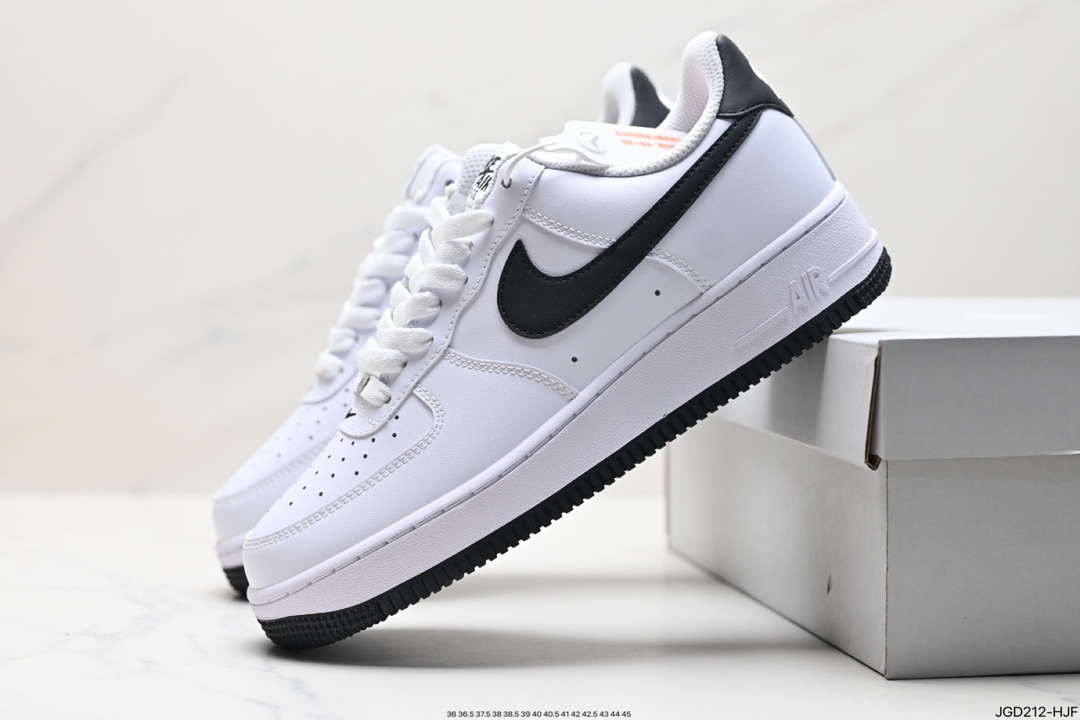 Nike AIR FORCE 1'07  HM3728-131