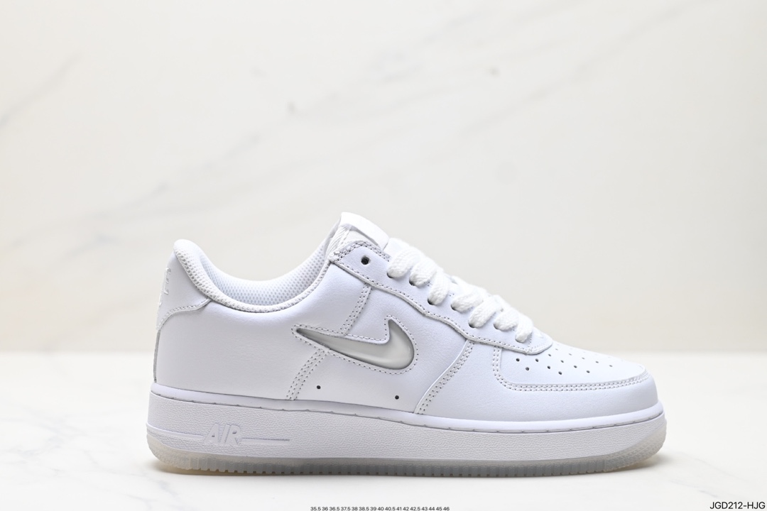 Nike AIR FORCE 1 LOW RETRO  FN5924-100