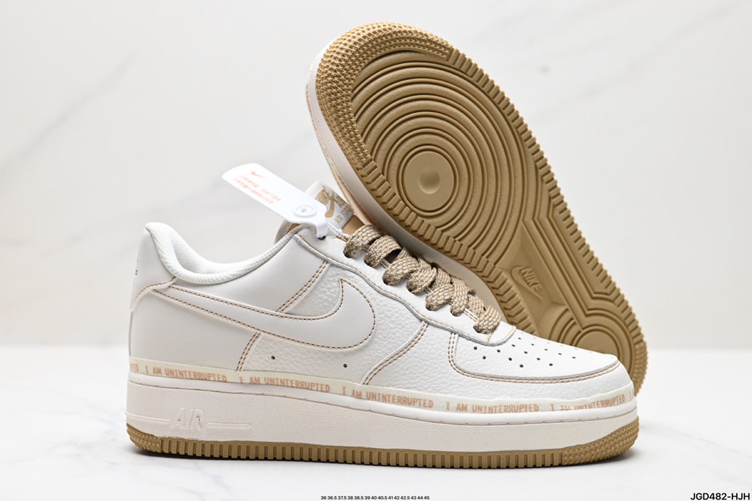 Nike Air Force 1 Low 07 LV8  UN0824-332