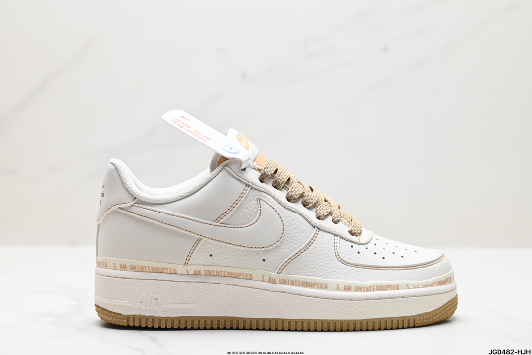 Nike Air Force 1 Low 07 LV8  UN0824-332