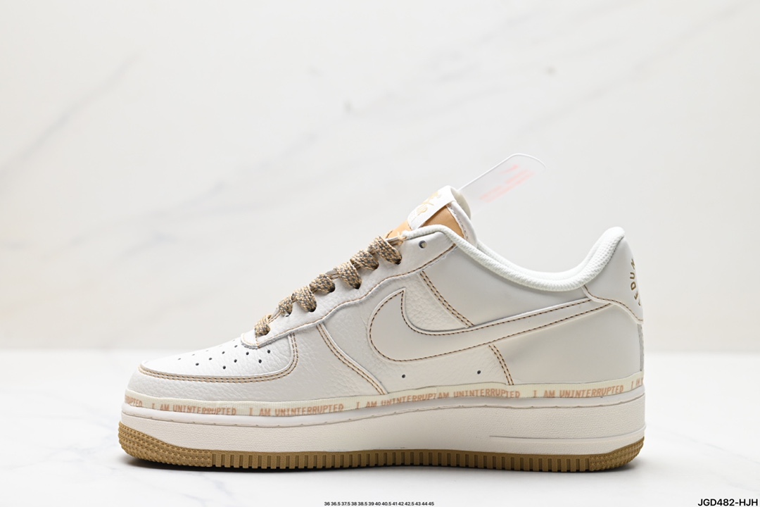 Nike Air Force 1 Low 07 LV8  UN0824-332