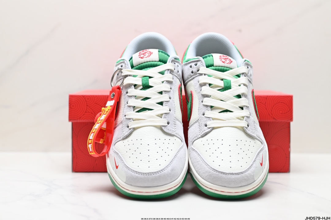 NK Dunk Low Retro “DIY高端定制” 低帮休闲运动板鞋  CR8033-505