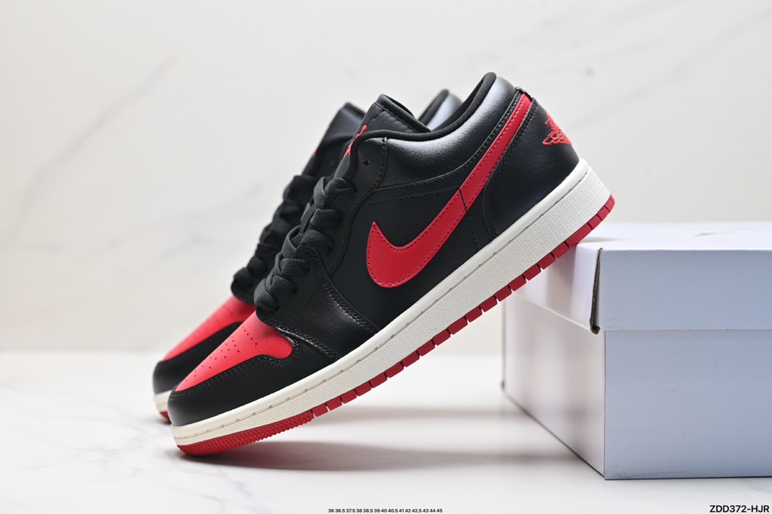 Nike Air Jordan 1 Low AJ1乔1低帮休闲板鞋 DC0774-061