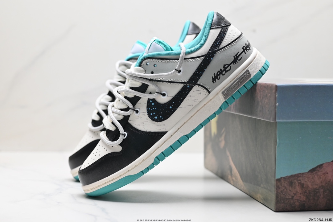 NIKE DUNK LOW RETRO BTTYS DV0833-101