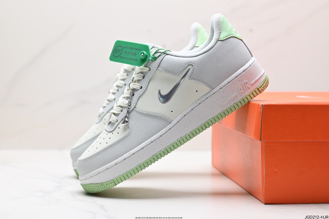 Nike Air Force 1 Low FN8540-001