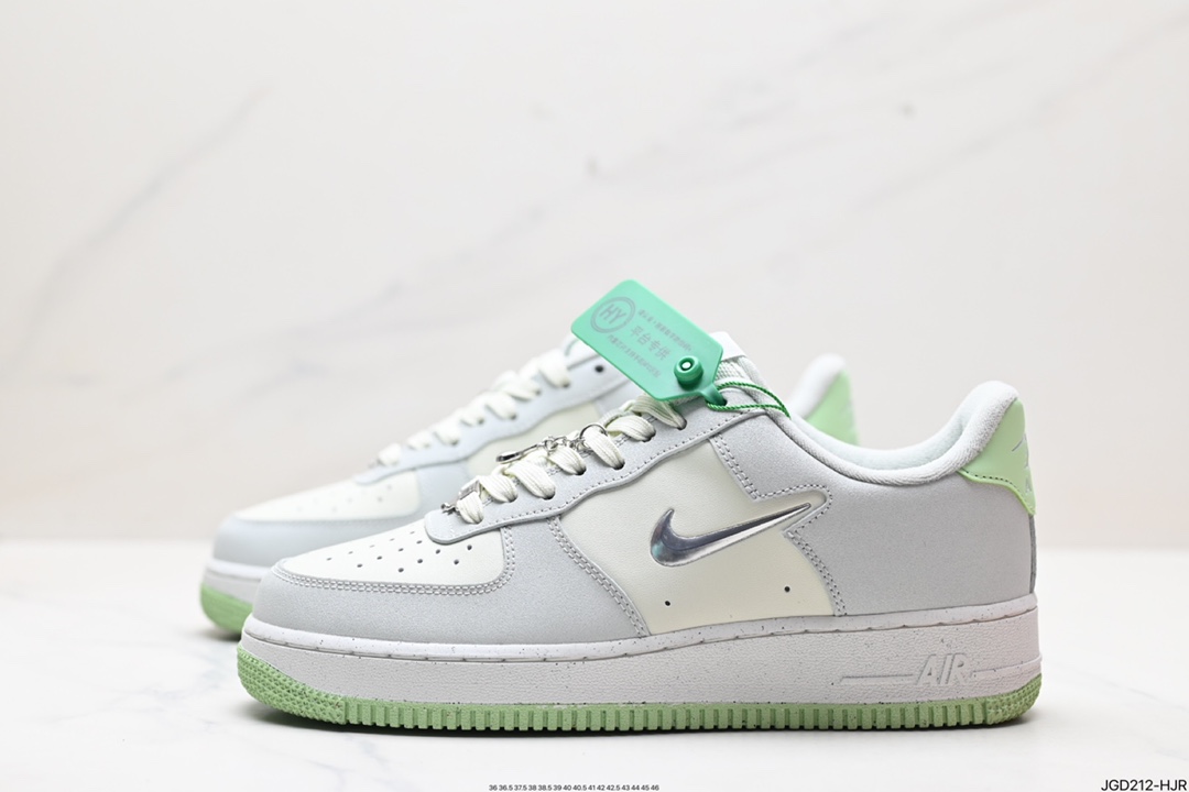 Nike Air Force 1 Low FN8540-001