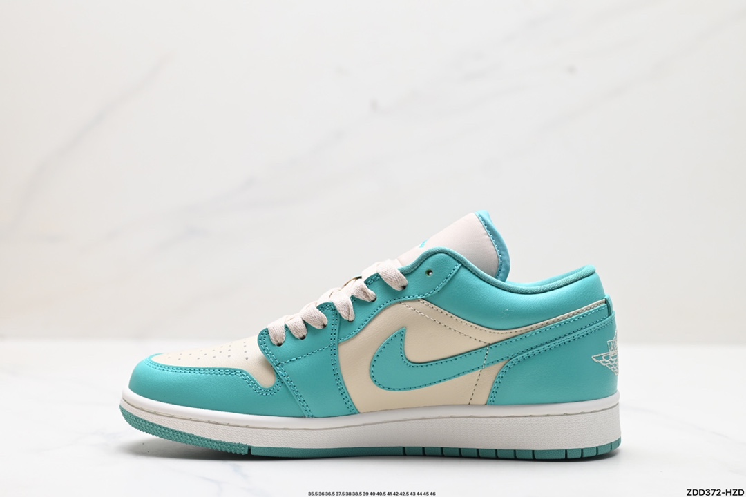 Nike Air Jordan 1 Low AJ1乔1低帮休闲板鞋 DC0774-131